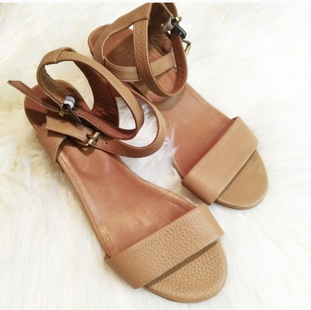Ethem  Ancona tan Strappy Heels  
Strappy mid heel